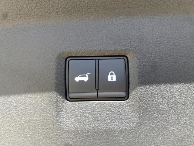 Photo of 2025 Warm Titanium INFINITI QX60