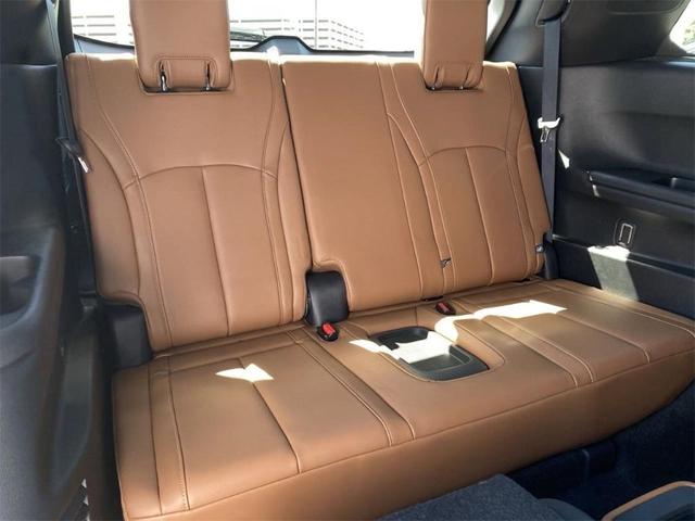 Photo of 2025 Gray INFINITI QX60