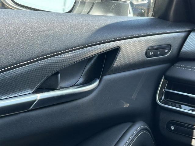 Photo of 2026 Radiant White INFINITI QX60