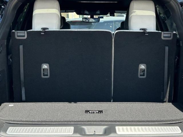 Photo of 2026 Diamond Black INFINITI QX60