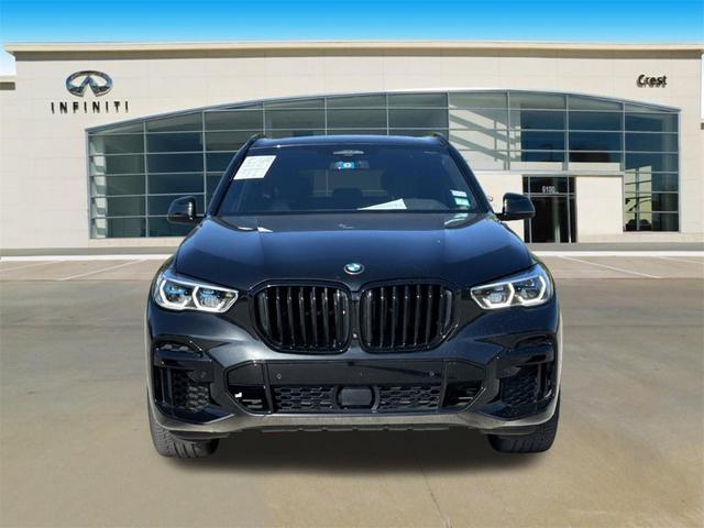 Photo of 2023 Black Sapphire Metallic BMW X5