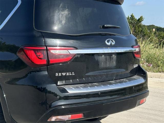 Photo of 2019 Black Obsidian INFINITI QX80