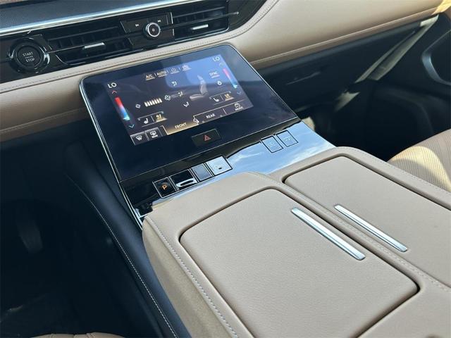 Photo of 2025 Black Obsidian INFINITI QX80