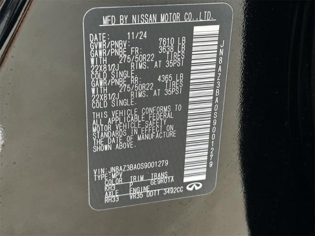 Photo of 2025 Black Obsidian INFINITI QX80