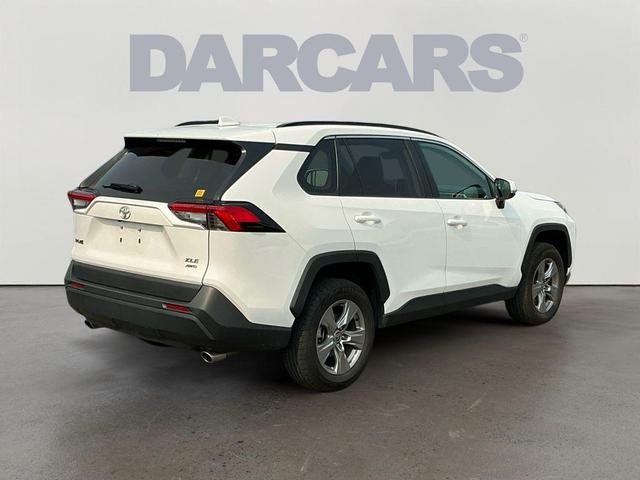 Photo of 2023 Ice Cap Toyota RAV4