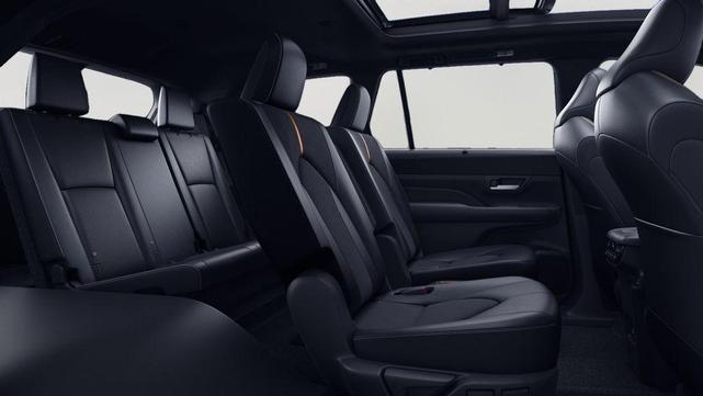 Photo of 2026 Ruby Flare Pearl Toyota Grand Highlander Hybrid