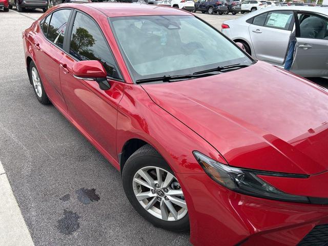 Photo of 2025 Supersonic Red Toyota Camry