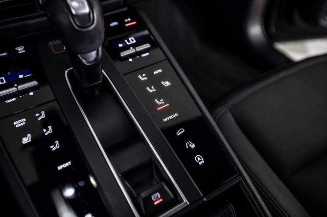 Photo of 2023 Black Porsche Macan