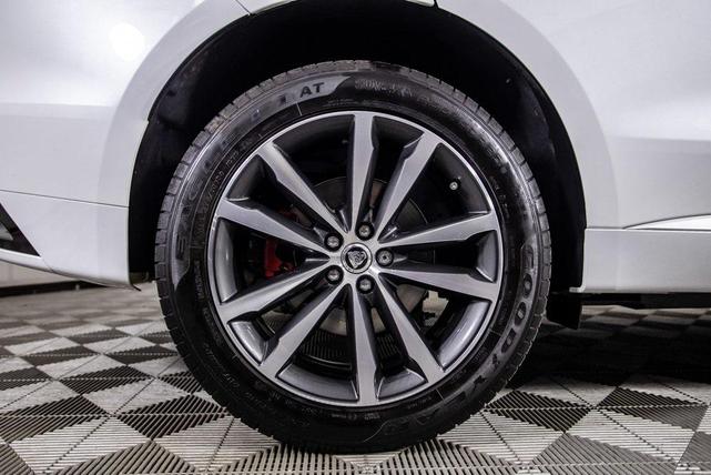 Photo of 2024 Ostuni Pearl White Metallic Jaguar F-PACE