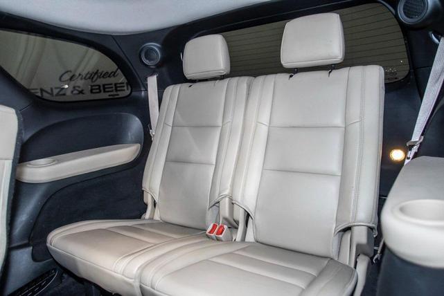 Photo of 2017 Vice White Tri-Coat Pearl Dodge Durango