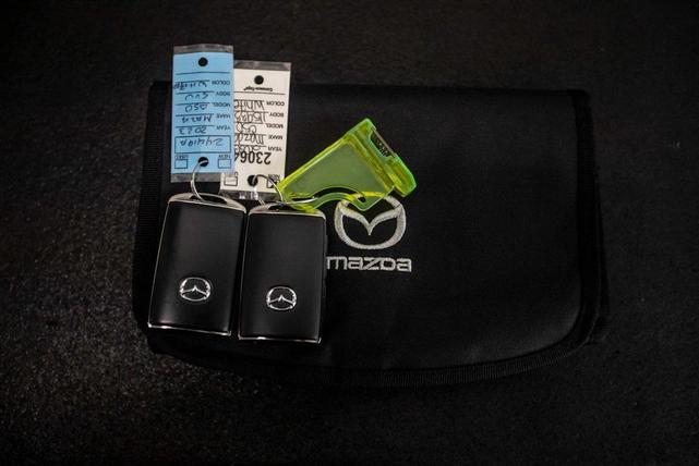 Photo of 2023 Wind Chill Pearl Mazda CX-50