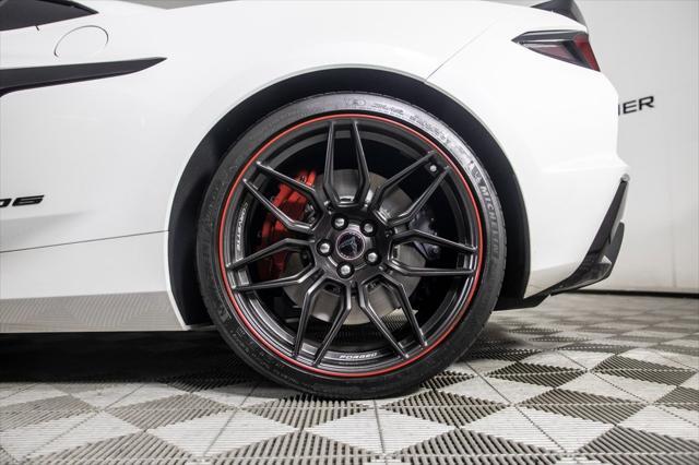 Photo of 2023 White Pearl Metallic Tricoat Chevrolet Corvette