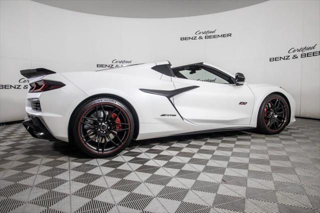 Photo of 2023 White Pearl Metallic Tricoat Chevrolet Corvette