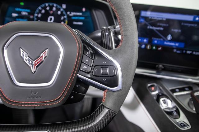 Photo of 2023 White Pearl Metallic Tricoat Chevrolet Corvette