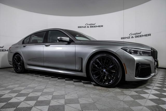 2022 BMW 740