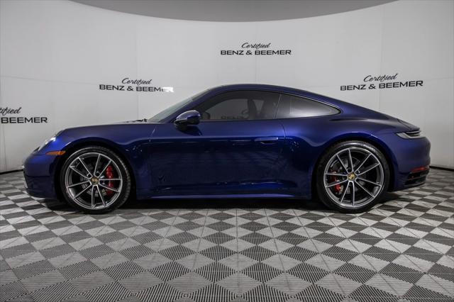 Photo of 2024 Gentian Blue Metallic Porsche 911