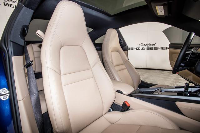 Photo of 2024 Gentian Blue Metallic Porsche 911