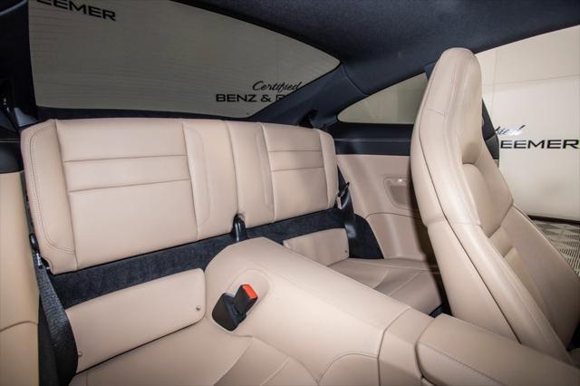 Photo of 2024 Gentian Blue Metallic Porsche 911