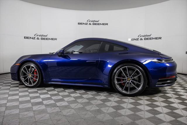 Photo of 2024 Gentian Blue Metallic Porsche 911