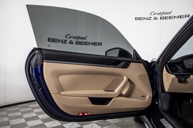 Photo of 2024 Gentian Blue Metallic Porsche 911