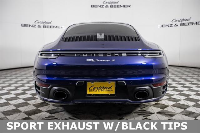 Photo of 2024 Gentian Blue Metallic Porsche 911