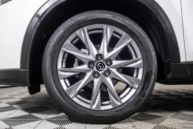Photo of 2019 Snowflake White Pearl Mica Mazda CX-5