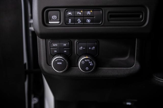 Photo of 2023 Summit White Chevrolet Tahoe