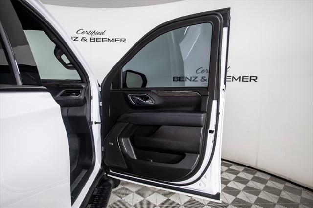 Photo of 2023 Summit White Chevrolet Tahoe