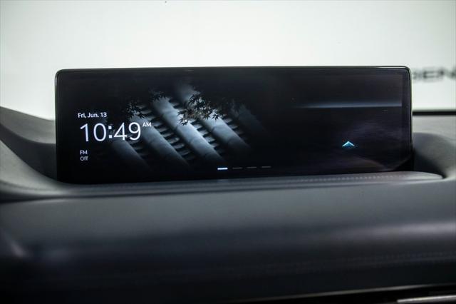 Photo of 2022 Uyuni White Genesis GV80