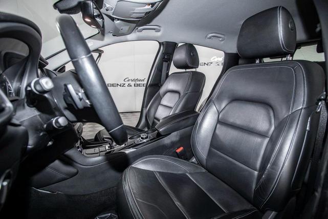 Photo of 2018 Blade Silver INFINITI QX30
