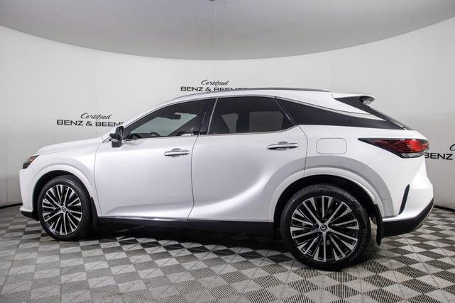 Photo of 2024 Eminent White Pearl Lexus RX 350