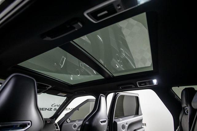 Photo of 2020 Black Land Rover Range Rover Sport