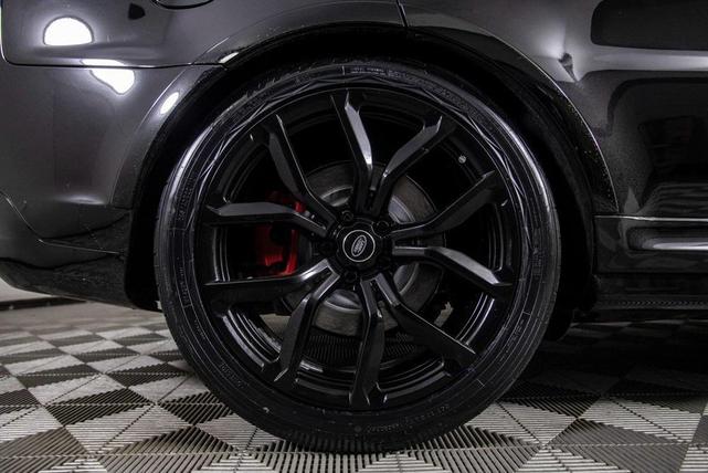 Photo of 2020 Black Land Rover Range Rover Sport