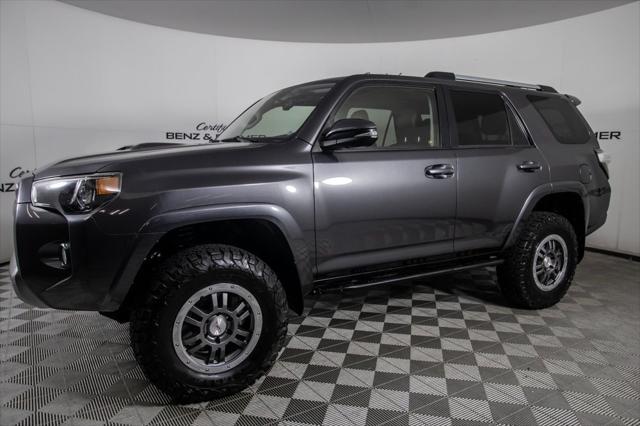 Photo of 2015 Magnetic Gray Metallic Toyota 4Runner
