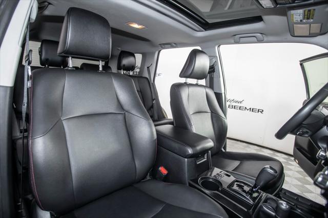 Photo of 2015 Magnetic Gray Metallic Toyota 4Runner