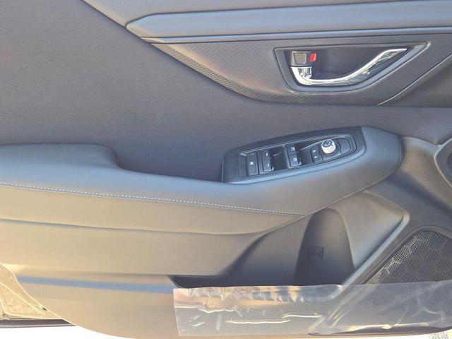 Photo of 2025 Crystal Black Subaru Outback