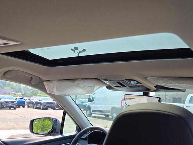 Photo of 2025 Magnetite Gray Metallic Subaru Outback