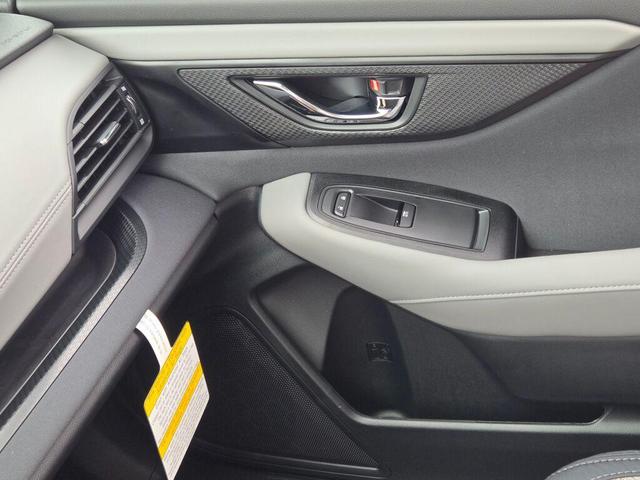 Photo of 2025 Crystal White Subaru Outback