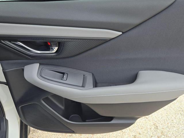 Photo of 2025 Crystal White Subaru Outback