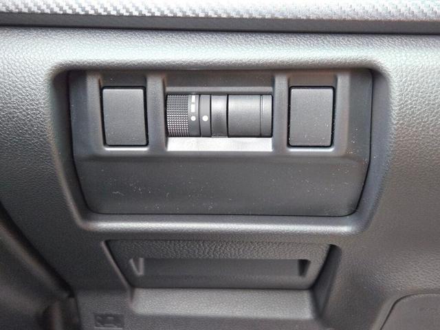 Photo of 2025 Crystal Black Subaru Crosstrek