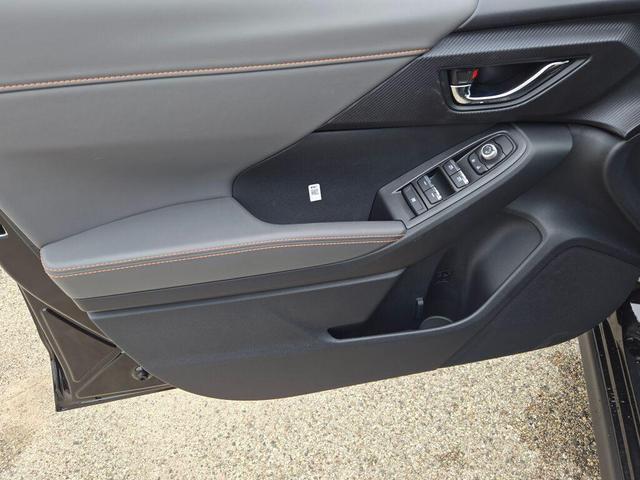 Photo of 2025 Crystal Black Subaru Crosstrek