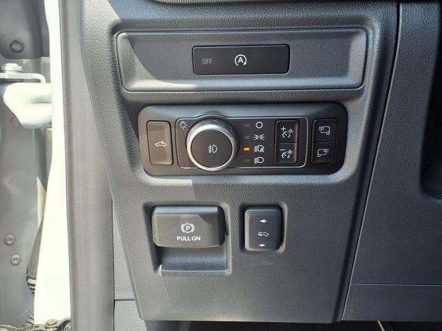 Photo of 2025 Space White Metallic Ford F-150