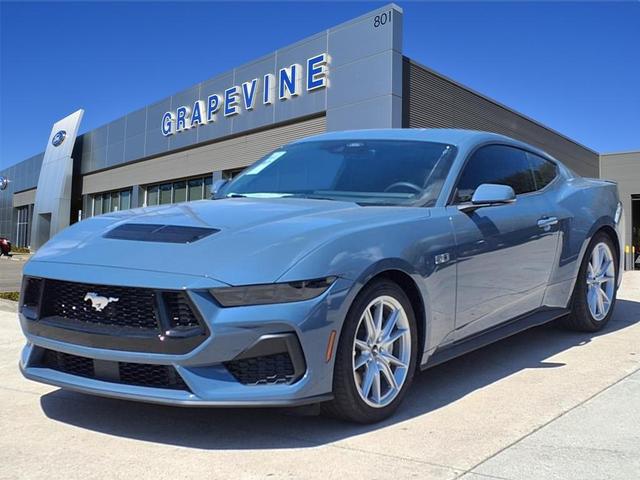 Photo of 2025 Vapor Blue Metallic Ford Mustang