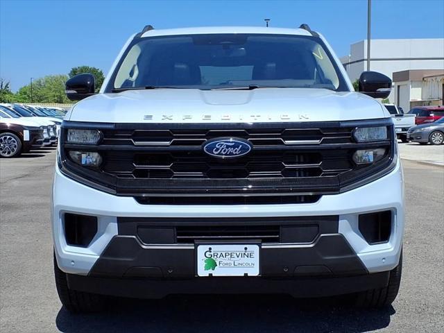 Photo of 2025 Space Silver Ford Expedition