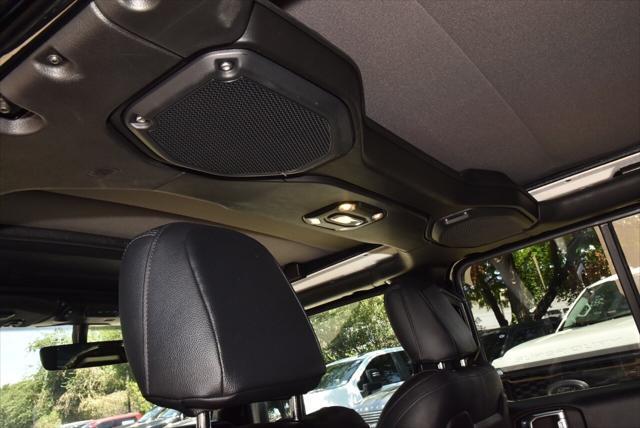 Photo of 2022 Black Clearcoat Jeep Wrangler Unlimited