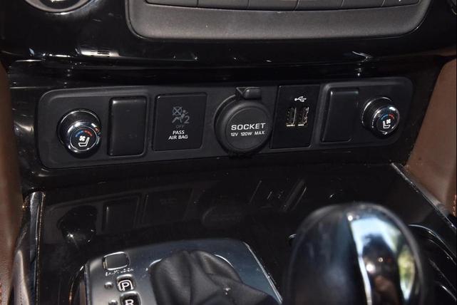 Photo of 2019 Super Black Nissan Armada