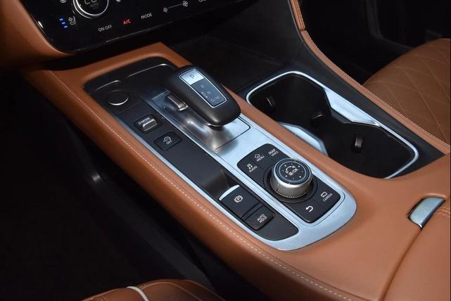 Photo of 2024 Mineral Black INFINITI QX60