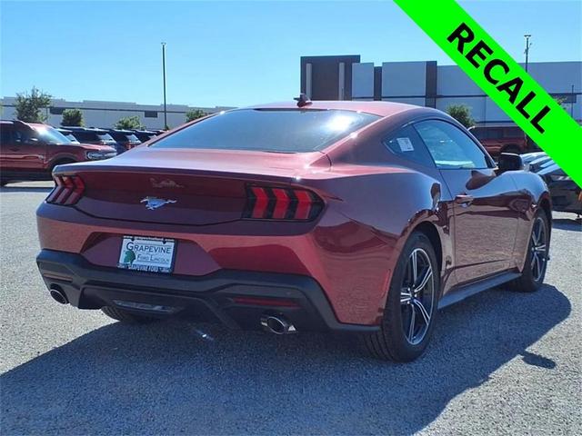 Photo of 2025 Molten Magenta Metallic Tri-coat Ford Mustang