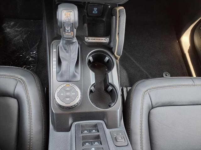 Photo of 2025 Azure Gray MET TRI-Coat Ford Bronco