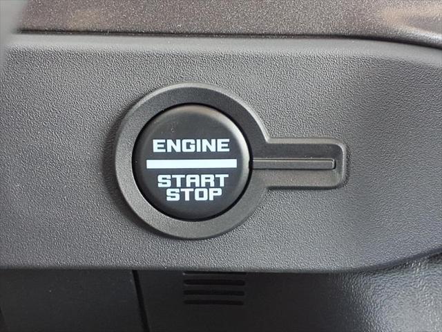 Photo of 2025 Azure Gray MET TRI-Coat Ford Bronco